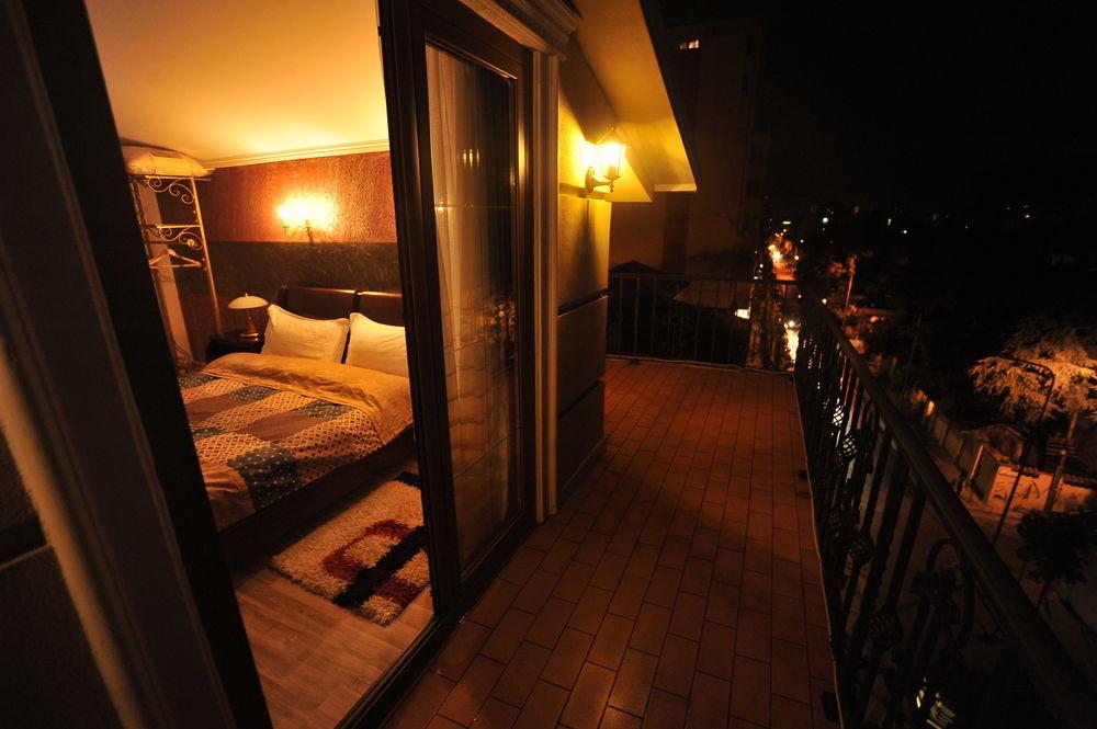 Dream Hotel ติรานา ภายนอก รูปภาพ