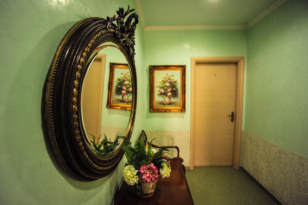 Dream Hotel ติรานา ภายนอก รูปภาพ