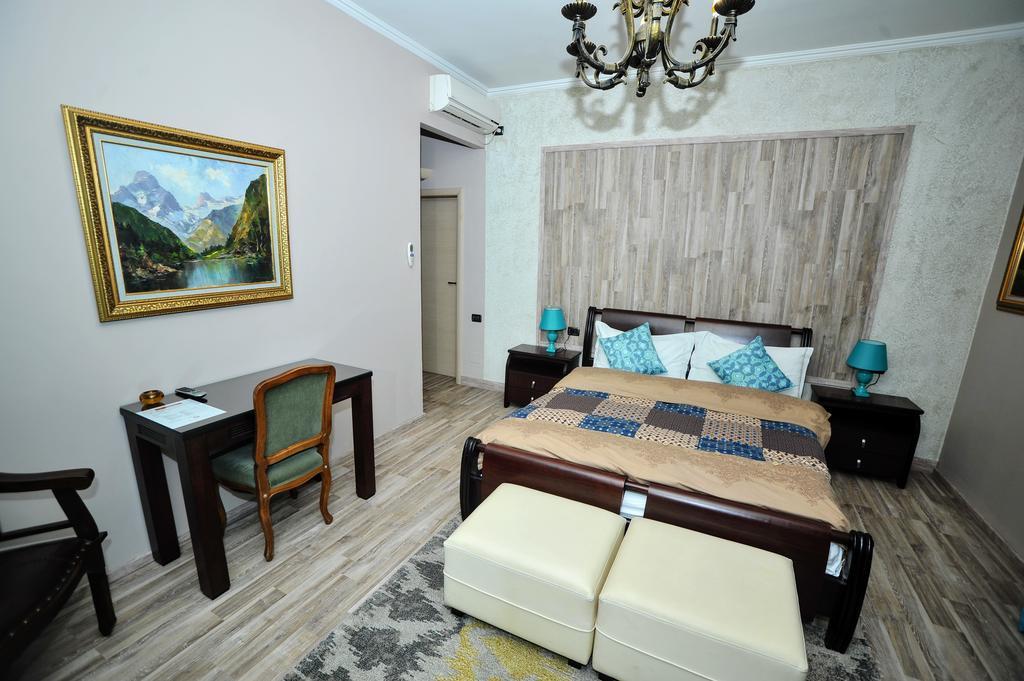 Dream Hotel ติรานา ภายนอก รูปภาพ