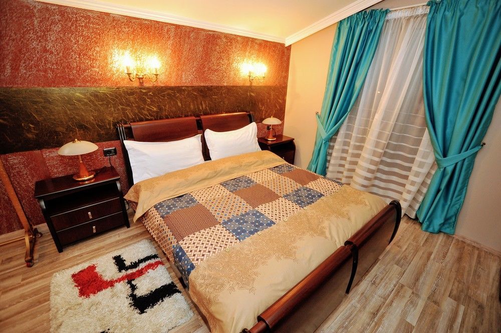Dream Hotel ติรานา ภายนอก รูปภาพ